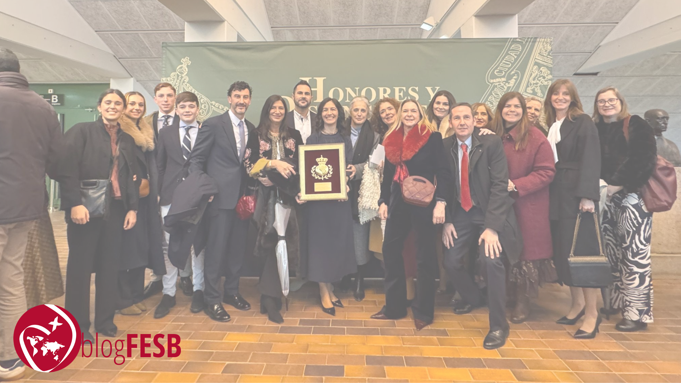 EL COLEGIO SAGRADO CORAZÓN DE GRANADA RECIBE LA “GRANADA DE ORO” DEL AYUNTAMIENTO DE LA CIUDAD